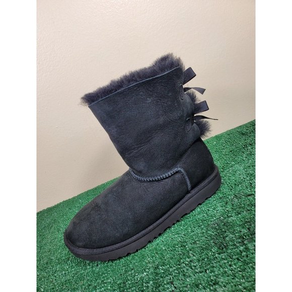 UGG Australia Boots Youth 6 Black Bailey Bow II Winter Shearling Flats 1017394K - Picture 8 of 10